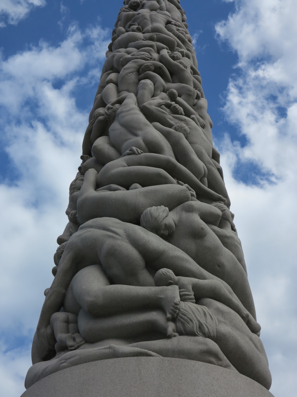 北欧gr26 Nor 4 フログネル公園 ヴィーゲランの彫刻作品は圧巻 人生の型 様ざまに オスロ ノルウェー の旅行記 ブログ By マキタンさん フォートラベル 北欧gr26 Nor 4 フログネル公園 ヴィーゲランの彫刻作品は圧巻 人生の型 様ざまに オスロ ノルウェー の旅行記 ブログ By マキタンさん フォートラベル