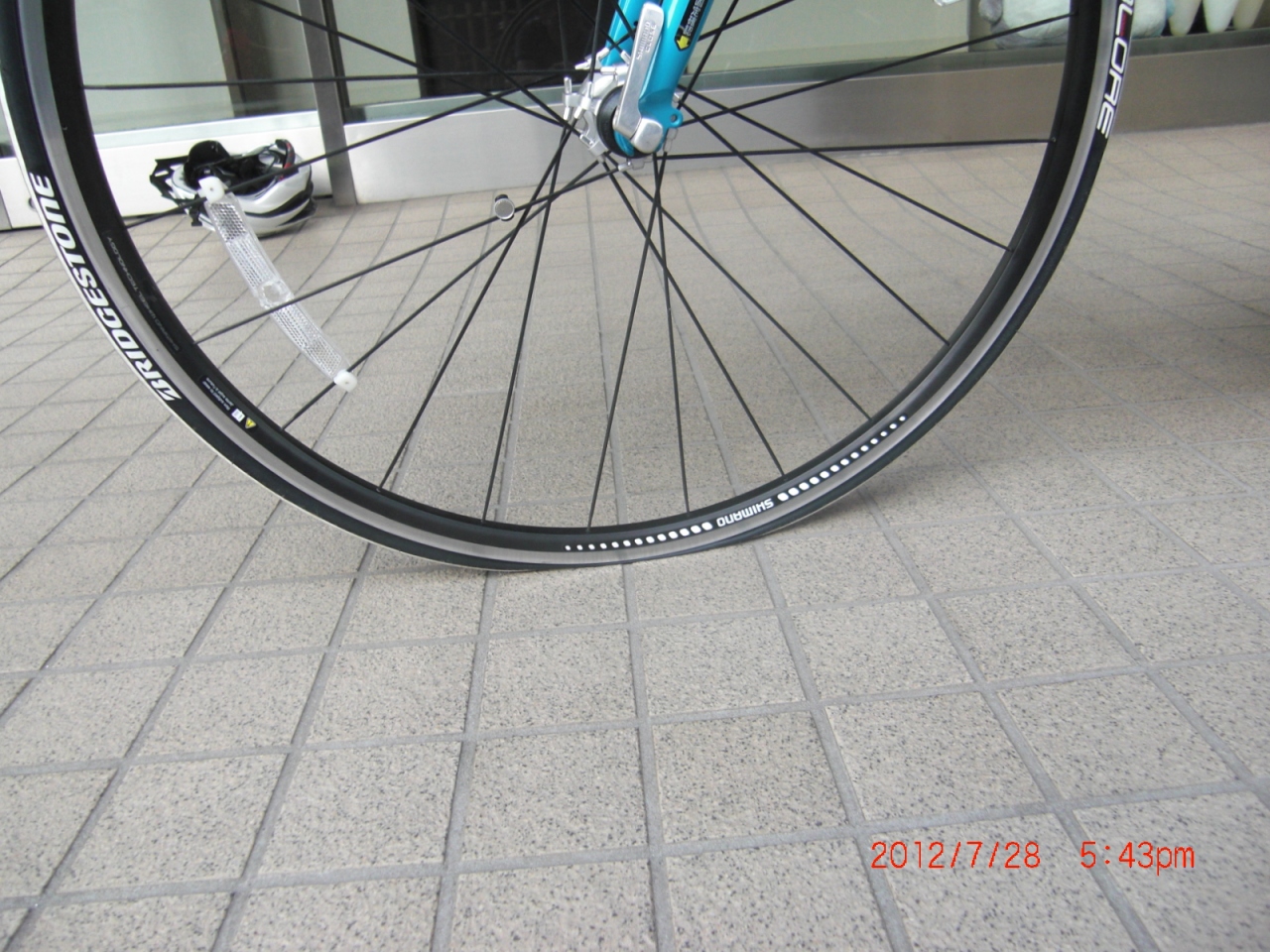電動自転車 パナソニック ジェッター お台場 サイクリング ポタリング Panasonic ジェッター 700 X 23c Wh T565 ﾊﾟﾝｸ じゃなかった不良品チューブ お台場 東京 の旅行記 ブログ By ゆうじさん フォートラベル