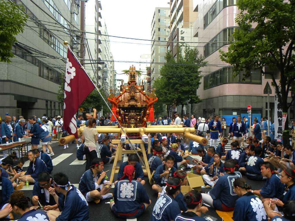 日本の祭 ２０１２ 富岡八幡宮例大祭ー１ 門前仲町 東京 の旅行記 ブログ By 義臣さん フォートラベル