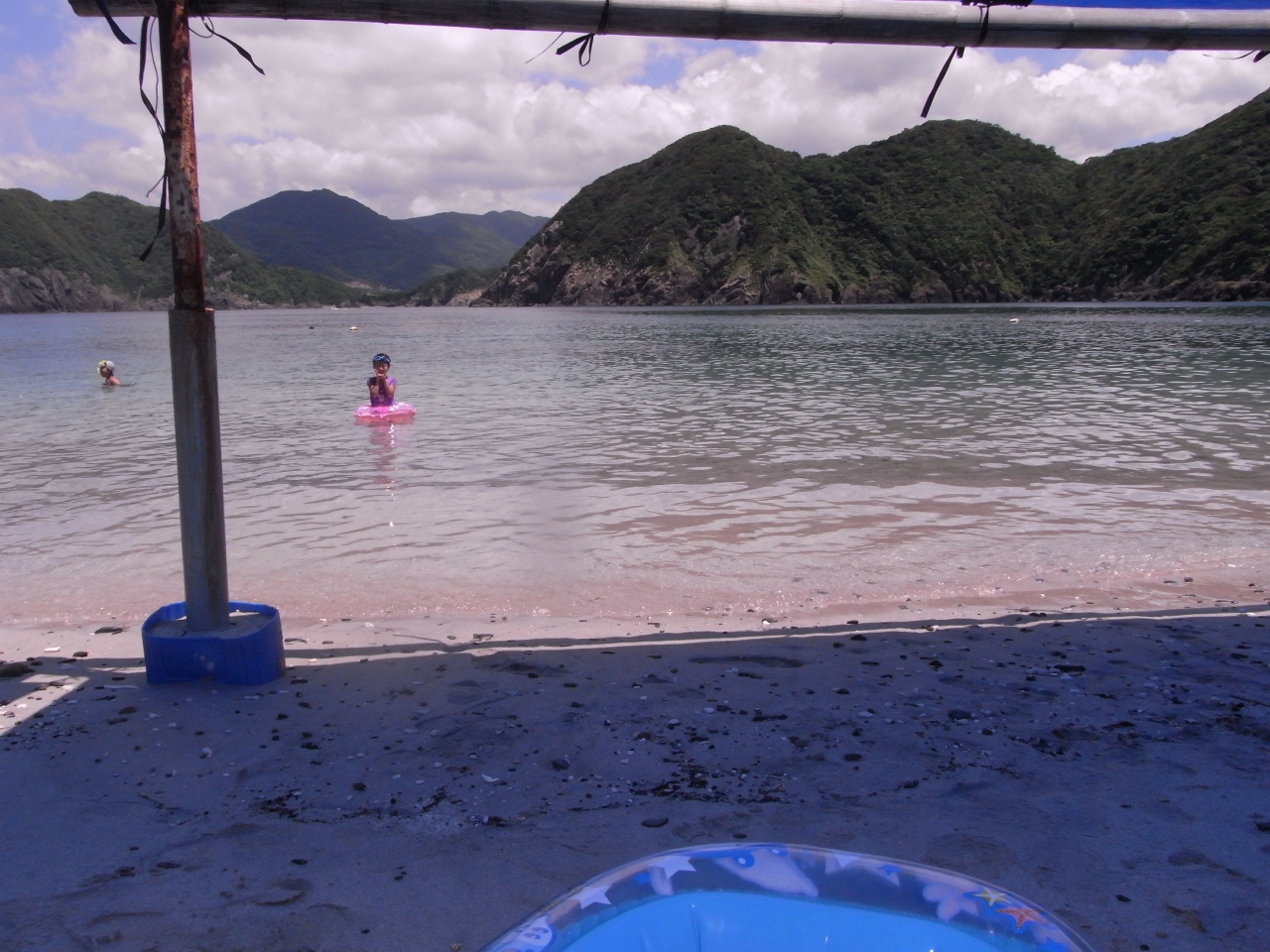 ２０１２年夏休み 九州縦断の旅２日目 坊津のあじろ浜で海水浴 鹿児島県の旅行記 ブログ By あやぱらさん フォートラベル