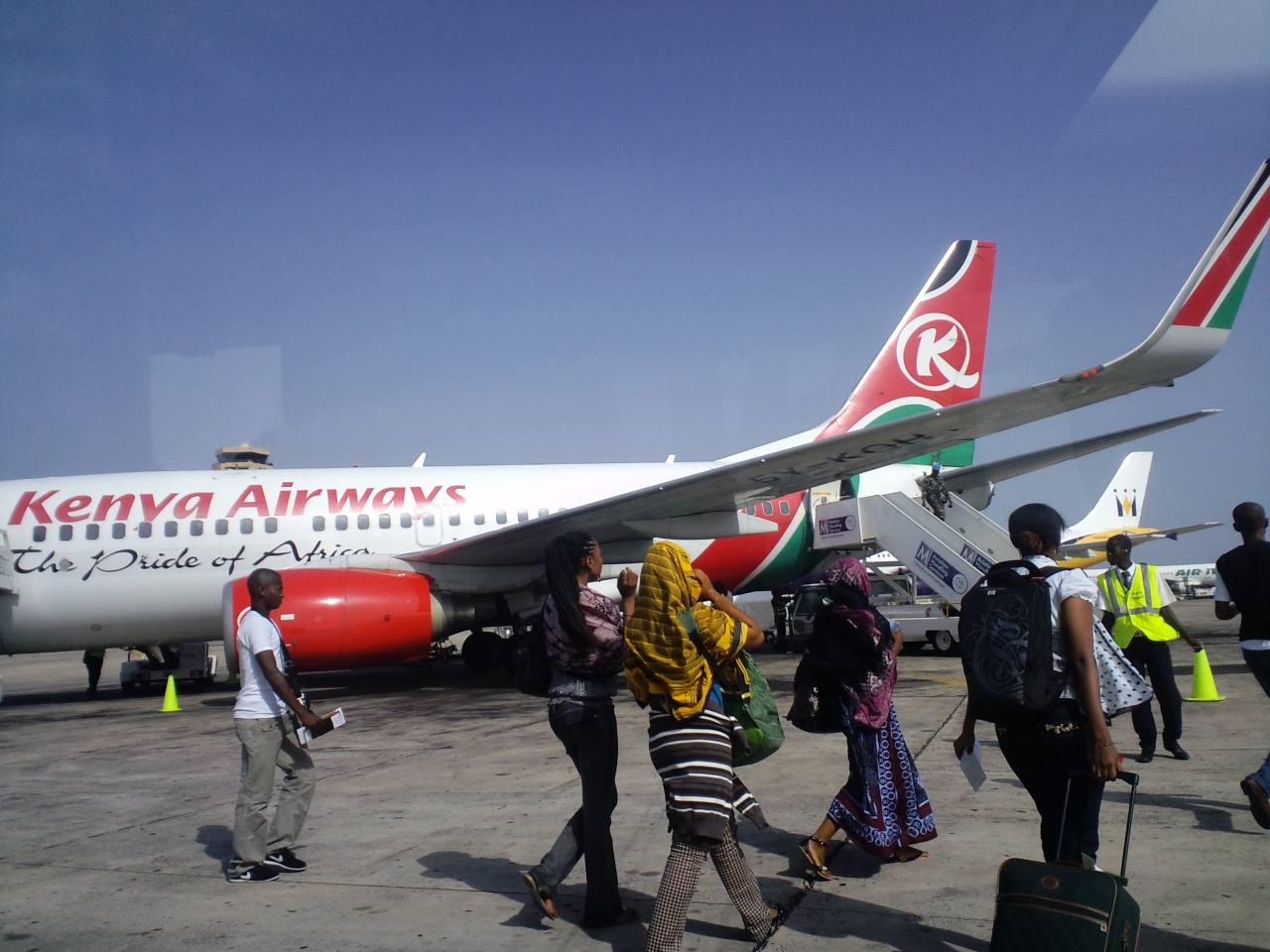 ケニア航空 バマコ ダカール Kq512 Kenya Airways Bkodkr 37 800 バマコ マリ の旅行記 ブログ By キャメルさん フォートラベル
