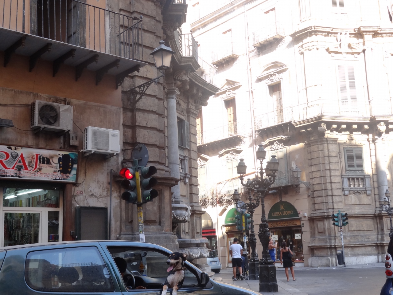 カオスパレルモ 女性は特に気をつけて パレルモ イタリア の旅行記 ブログ By フランさん フォートラベル カオスパレルモ 女性は特に気をつけて パレルモ イタリア の旅行記 ブログ By フランさん フォートラベル