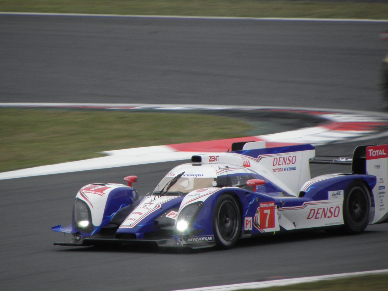 2012年10月 WEC(世界耐久選手権)・富士6時間耐久レース』静岡県 販売本物 WEC富士6時間耐久レース モータースポーツ