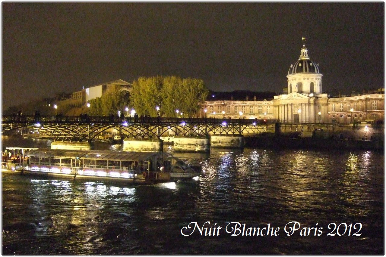 パリのお散歩 雨のニュイ ブランシュ Nuit Blanche Paris France パリ フランス の旅行記 ブログ By Wiz さん フォートラベル