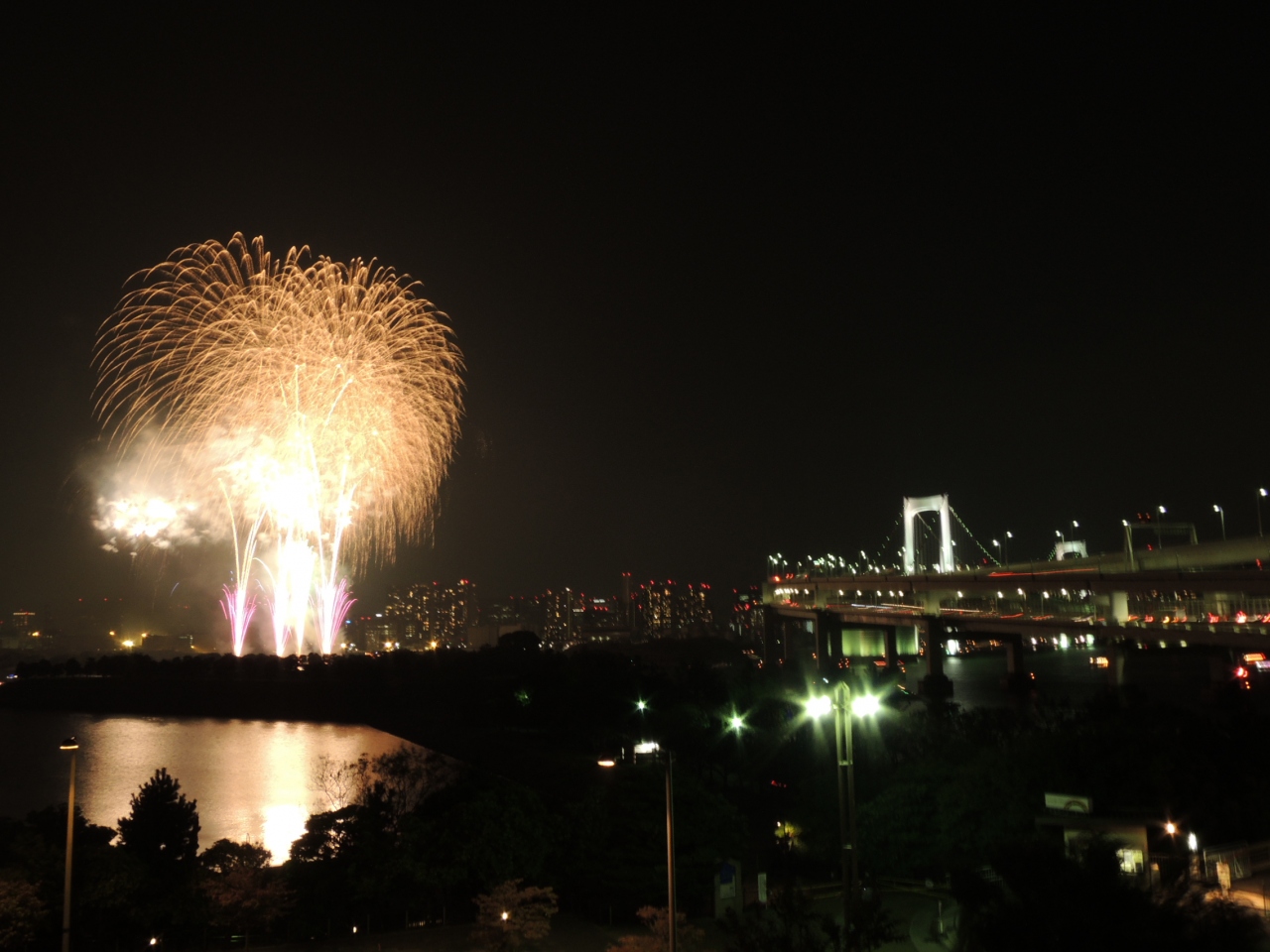 12年10月 東京ミュージック花火 12 うさんぽ In お台場 お台場 東京 の旅行記 ブログ By Chikaponさん フォートラベル