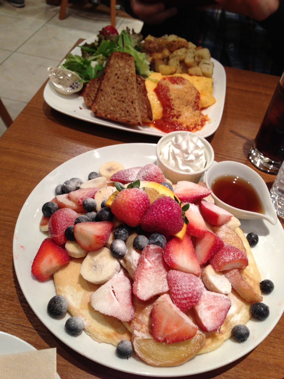 カフェカイラ東京店に行ってきました なんと１２時間待ち 待ち時間で浅草寺観光 ホッピー通りへ 東京の旅行記 ブログ By Yasakiさん フォートラベル