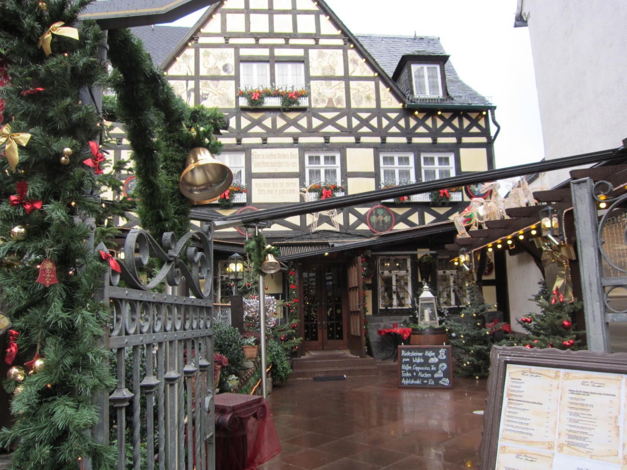 メルヘンの世界 ライン ルール地方のクリスマスマーケット その１ リューデスハイム ドイツ の旅行記 ブログ By Blauemeerfeeさん フォートラベル