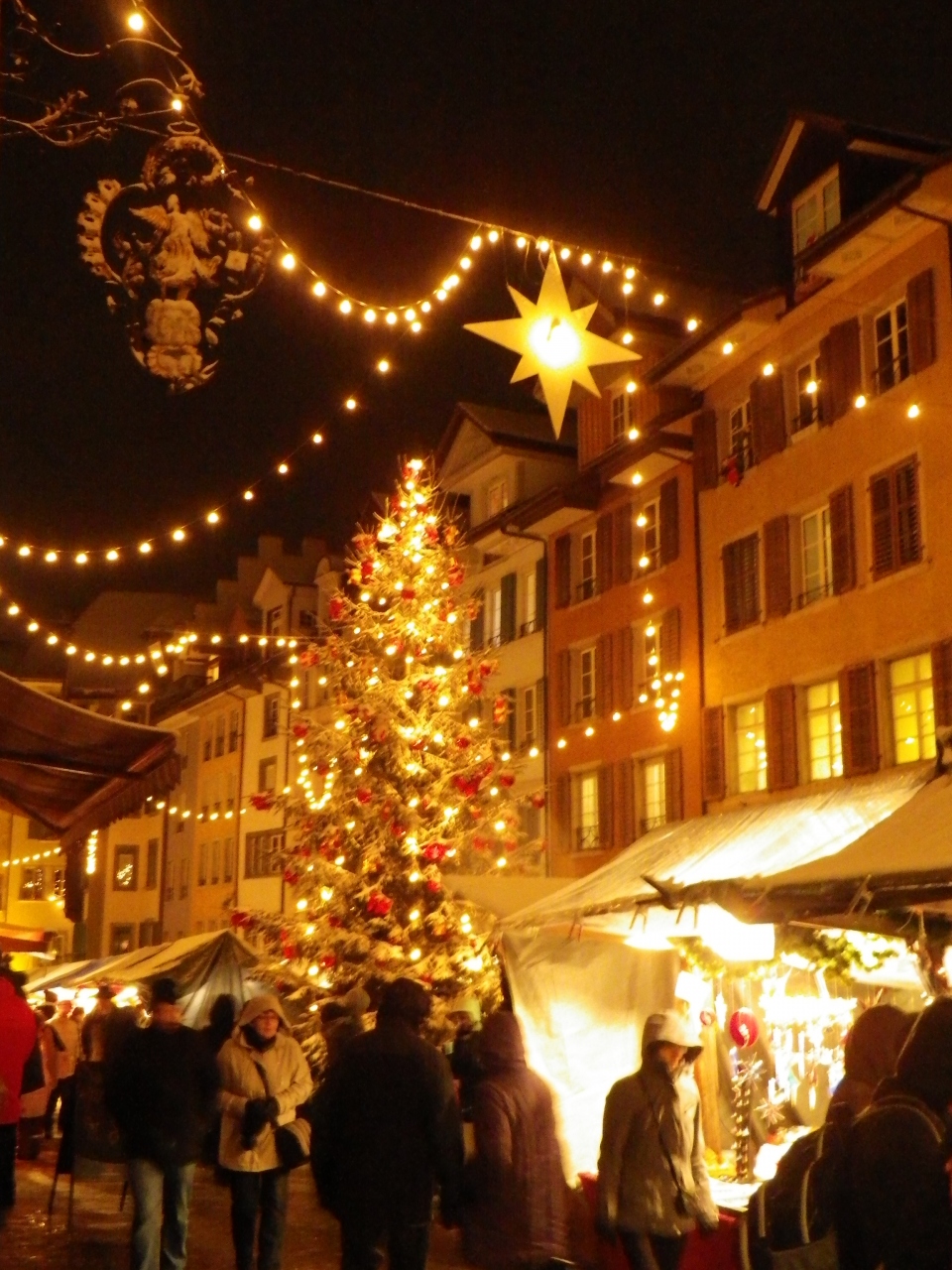 スイス一美しいクリスマスマーケット ブレムガルテン その他の観光地 スイス の旅行記 ブログ By Kawakoさん フォートラベル