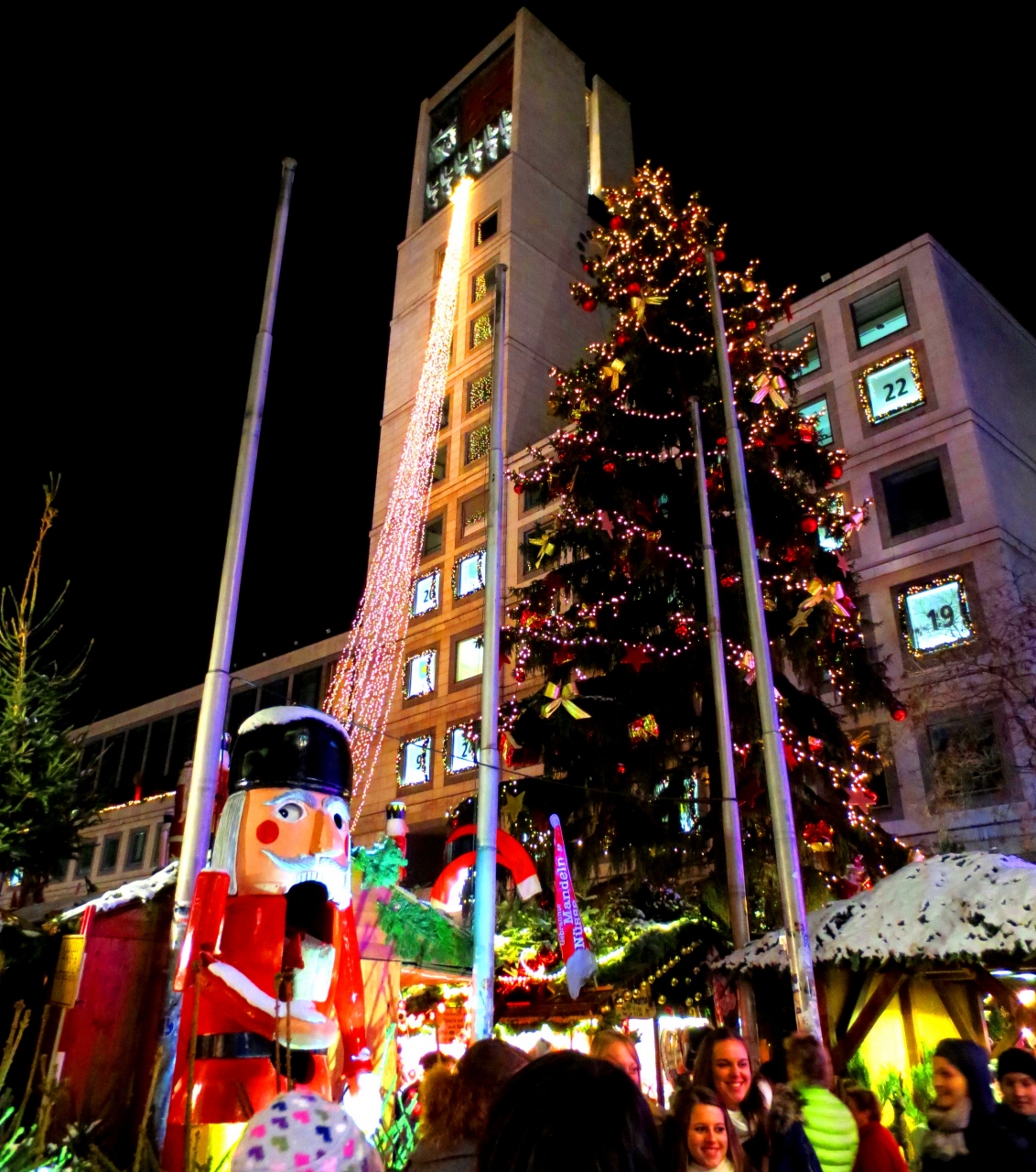 クリスマスマーケットの本場ドイツの旅２ 世界最大級のクリマの街へ シュツットガルト ドイツ の旅行記 ブログ By Motoさん フォートラベル
