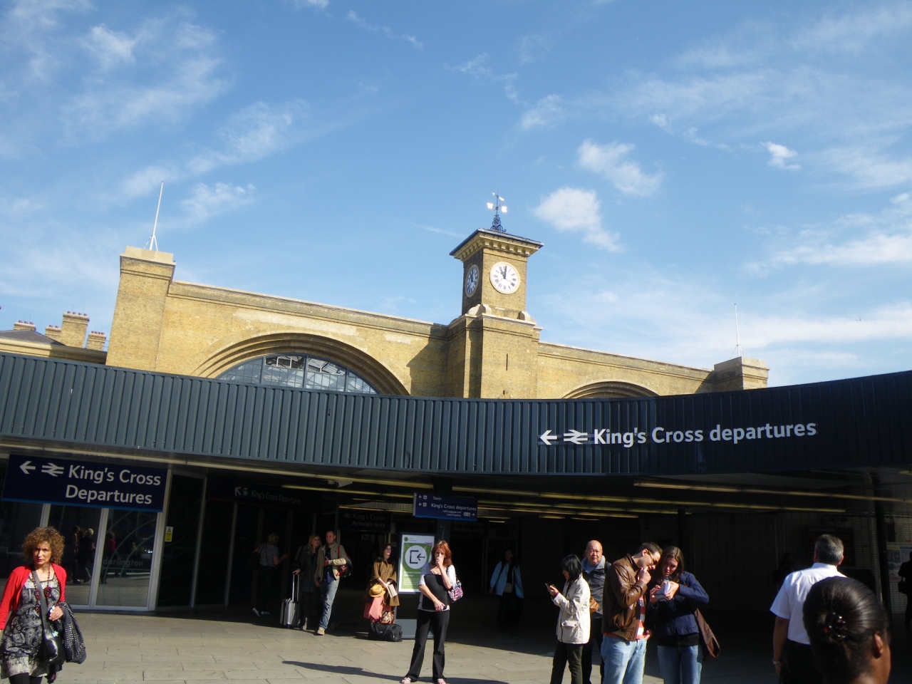 29 キングスクロス駅も進化している ロンドン イギリス の旅行記 ブログ By ふらどくさん フォートラベル