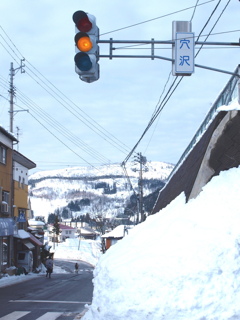 積雪１７０ｃｍ入広瀬穴沢 守門温泉青雲館 ウインターイルミネーション を訪ねる旅 新潟県魚沼市 長岡市 魚沼 小出 新潟県 の旅行記 ブログ By ひょんひょんさん フォートラベル