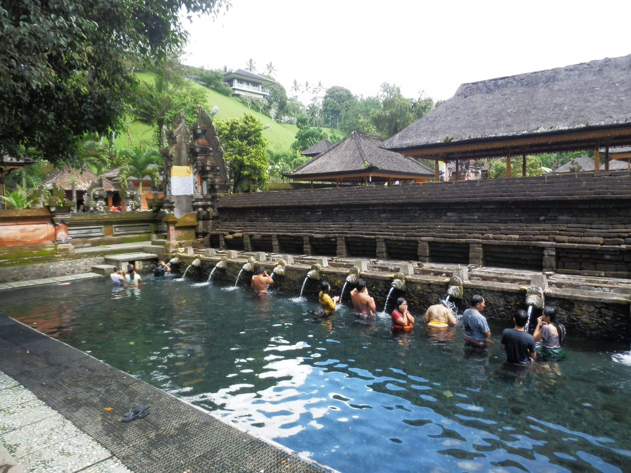 インドネシア2011 2012年末年始旅行記 6 バリ島4 ゴア ガジャ ティルタ ウンプル寺院 キンタマーニ他 バリ島 インドネシア の旅行記 ブログ By アイガーさん フォートラベル インドネシア2011 2012年末年始旅行記 6 バリ島4 ゴア ガジャ ティルタ ウンプル寺院 キンタマーニ他 バリ島 インドネシア の旅行記 ブログ By アイガーさん フォートラベル