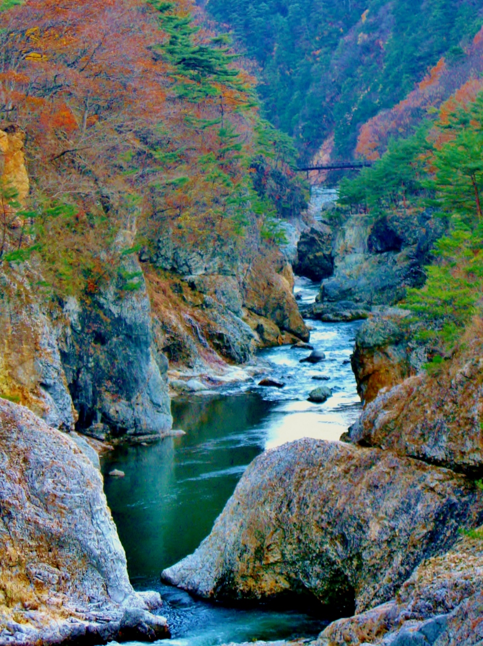 龍王峡 3 白岩展望台からむささび茶屋へ 紫竜峡 青竜峡 白竜峡と変化 鬼怒川温泉 栃木県 の旅行記 ブログ By マキタン２さん フォートラベル