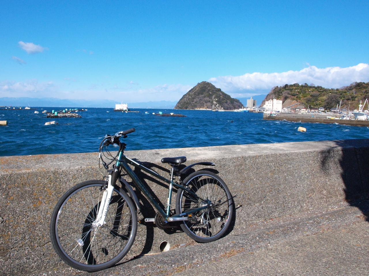 伊豆長岡から三津まで自転車で行く