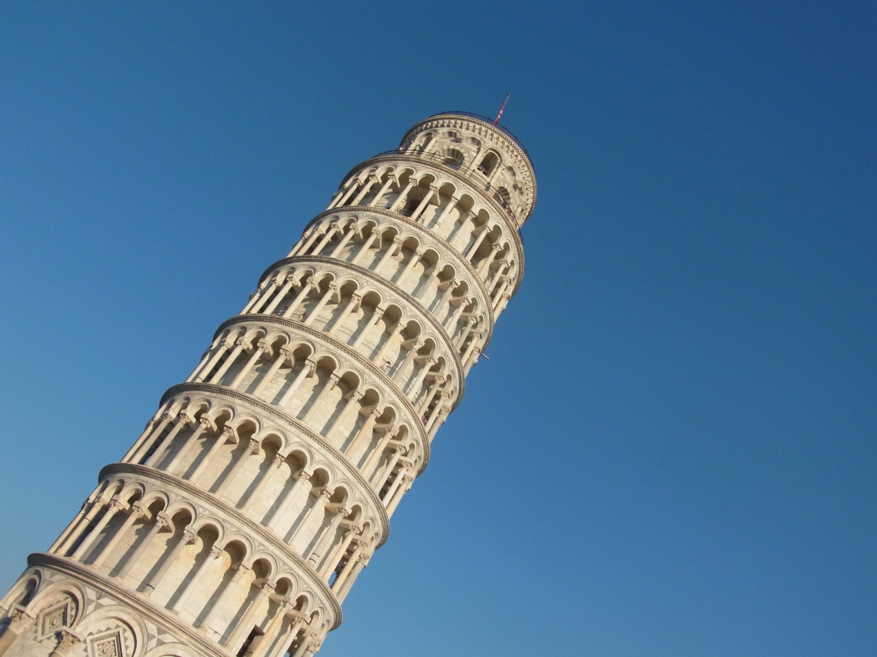 イタリア新婚旅行 海外挙式 4日目 ピサの斜塔が有名なドゥオモ広場 ピサ イタリア の旅行記 ブログ By にゃんこさん フォートラベル イタリア新婚旅行 海外挙式 4日目 ピサの斜塔が有名なドゥオモ広場 ピサ イタリア の旅行記 ブログ By にゃんこさん フォートラベル