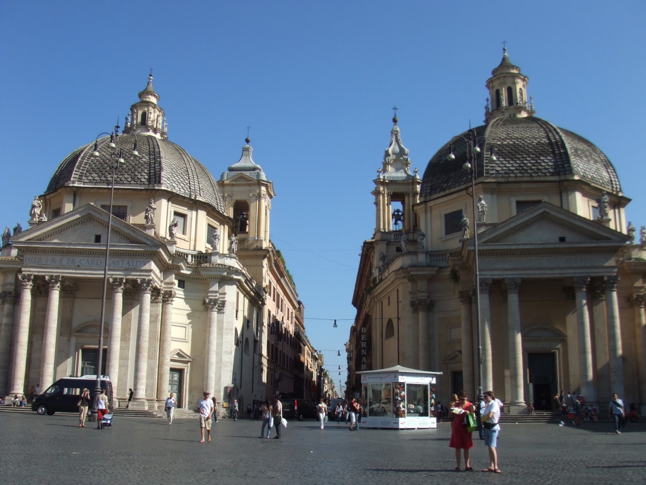 ローマ旅行記1日目後半 トレヴィの泉とポポロ広場周辺 ローマ イタリア の旅行記 ブログ By ミケネコさん フォートラベル ローマ旅行記1日目後半 トレヴィの泉とポポロ広場周辺 ローマ イタリア の旅行記 ブログ By ミケネコさん フォートラベル