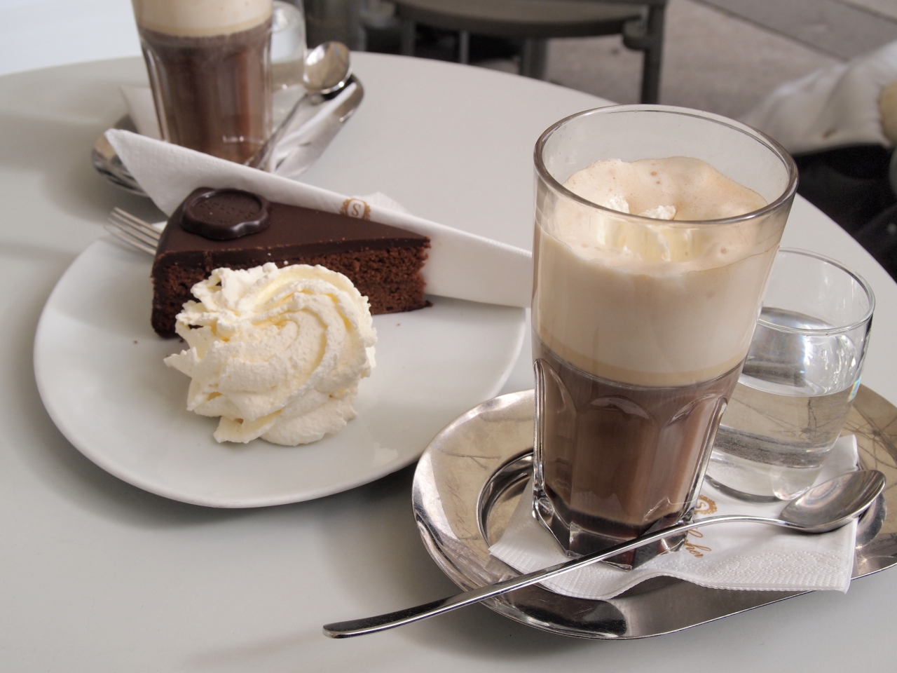 ケーキ食べ比べウイーン ウィーン オーストリア の旅行記 ブログ By Mkkさん フォートラベル