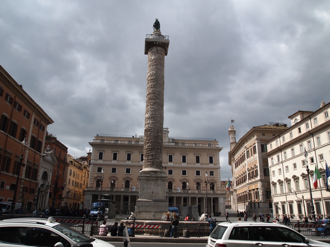 ローマの街歩き コルソ通り ポポロ広場からベネチア広場へ ローマ イタリア の旅行記 ブログ By Lion3さん フォートラベル ローマの街歩き コルソ通り ポポロ広場からベネチア広場へ ローマ イタリア の旅行記 ブログ By Lion3さん フォートラベル