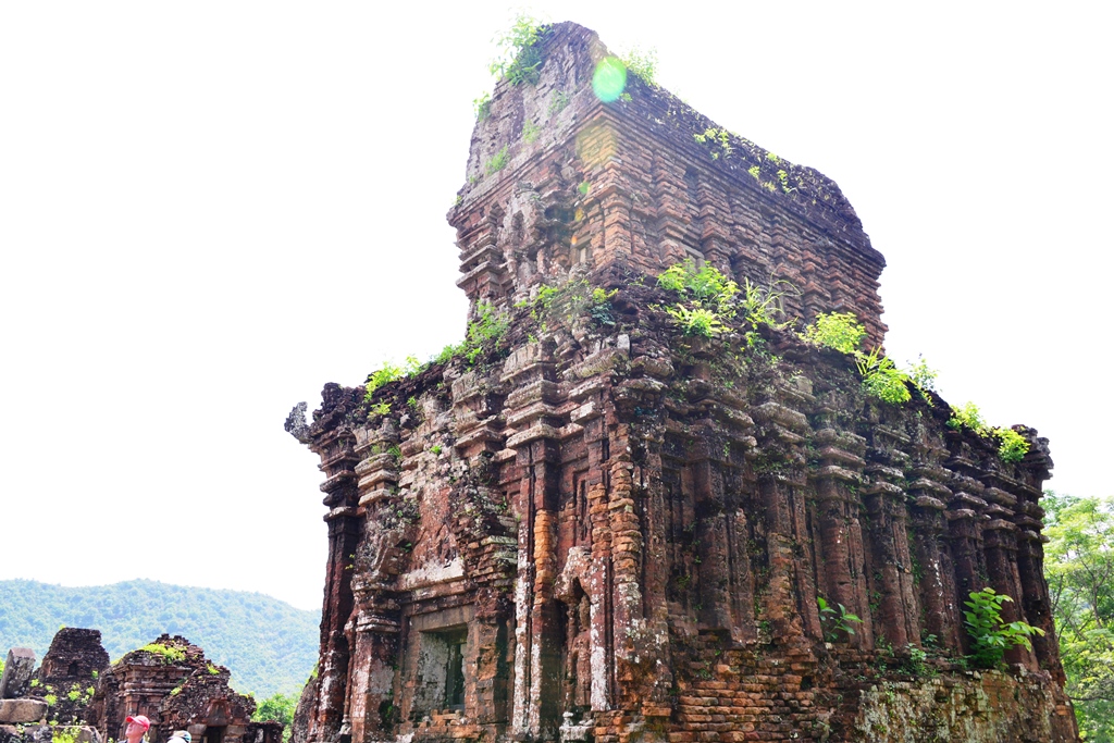 『ヴェトナム縦断(10) ミーソン遺跡』その他の観光地(ベトナム)の旅行記・ブログ by 気まぐれなデジカメ館さん【フォートラベル】