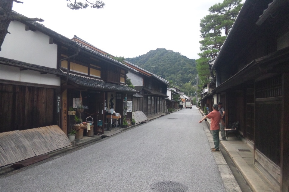 近江と言えば 近江牛 鮒寿司 あっメンソレータムも 近江八幡 安土 滋賀県 の旅行記 ブログ By ころたさん フォートラベル 近江と言えば 近江牛 鮒寿司 あっメンソレータムも 近江八幡 安土 滋賀県 の旅行記 ブログ By ころたさん フォートラベル