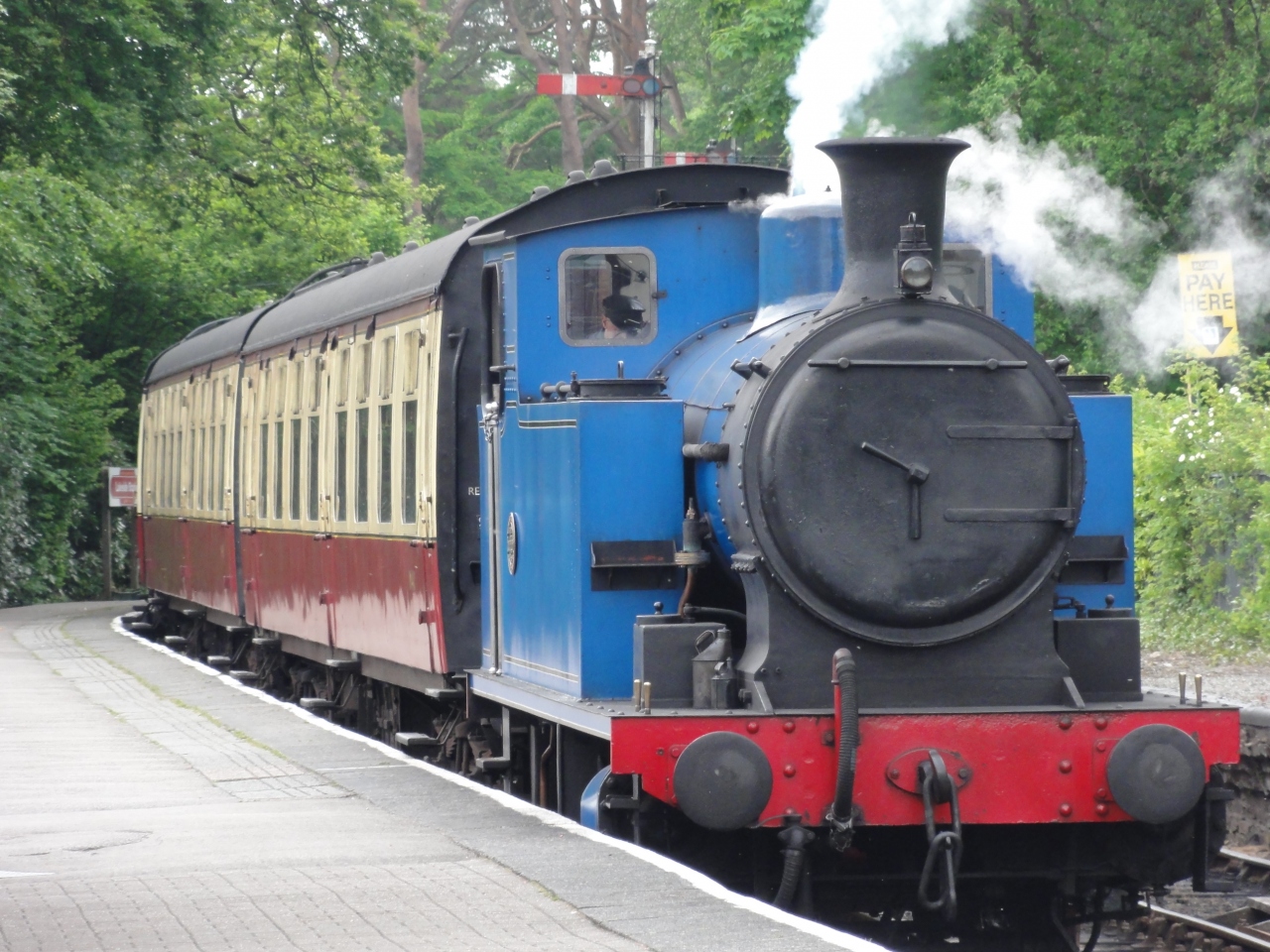 イギリスの保存鉄道 ｌａｋｅｓａｉｄｅ ｈａｖｅｒｔｈｗａｉｔｅ