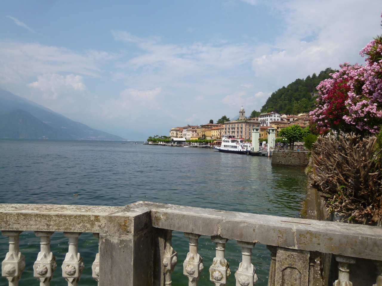 3ヵ国ドライブ旅行記 ベラッジオ マジョーレ湖周辺 イタリア の旅行記 ブログ By パキータさん フォートラベル 3ヵ国ドライブ旅行記 ベラッジオ マジョーレ湖周辺 イタリア の旅行記 ブログ By パキータさん フォートラベル