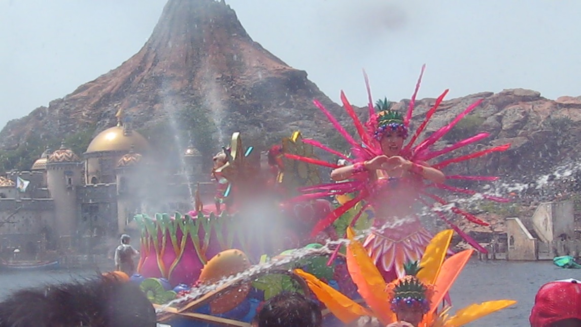 濡れちゃって 踊っちゃって はじけちゃって ２０１３ ディズニーシーの夏 東京ディズニーリゾート 千葉県 の旅行記 ブログ By ころたさん フォートラベル