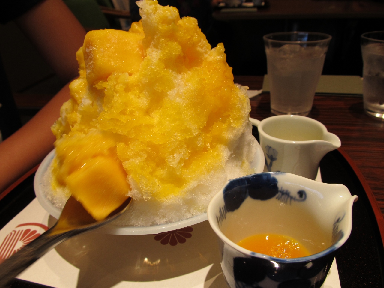 三宮 インド料理 ショナルパ と中華料理 神仙閣 サマーバイキングそして湊川神社向かい 菊水茶廊 でサラサラ大盛りかき氷 神戸 兵庫県 の旅行記 ブログ By ざっちさん フォートラベル