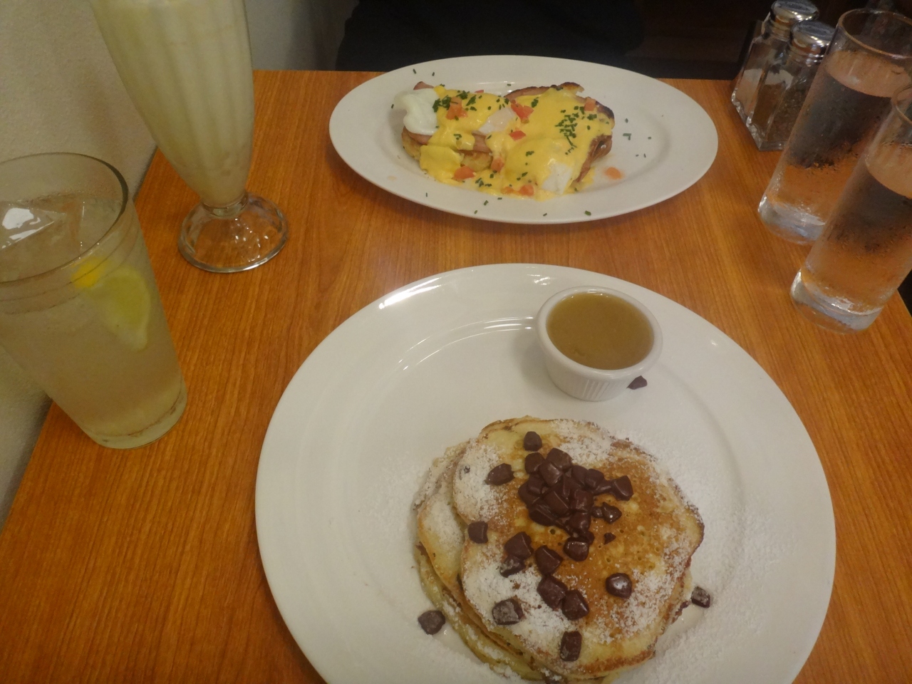 N Y からクリントン ストリート ベイキング カンパニーが日本初上陸 エッグベネディクト L A のカフェでフレンチトースト 有楽町のパンケーキ アサイーボウル 表参道 東京 の旅行記 ブログ By リンリンベルベルさん フォートラベル