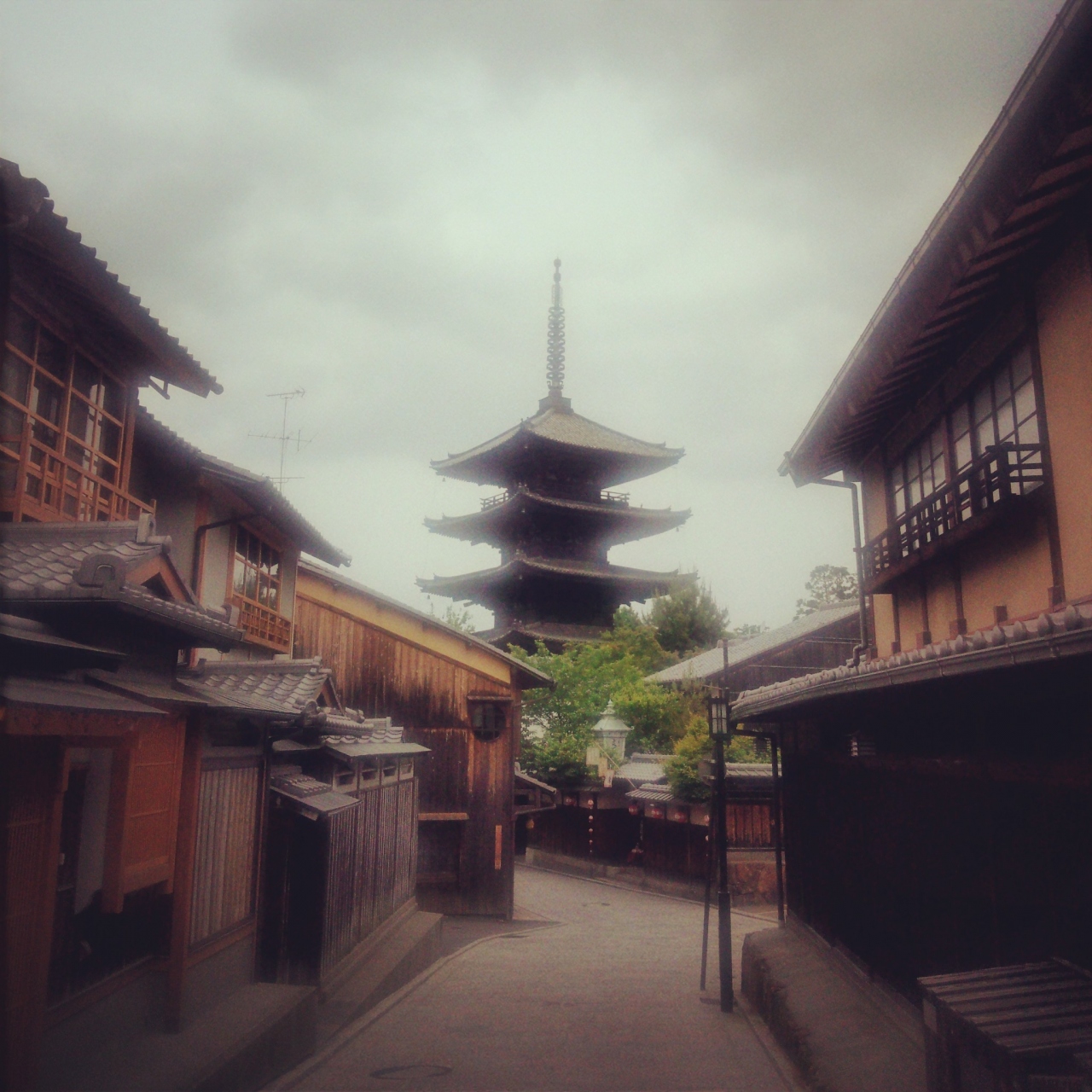 13 京都ひとり旅 御朱印はじめ ２日目 東山 祇園 北白川 京都 の旅行記 ブログ By 千咲さん フォートラベル