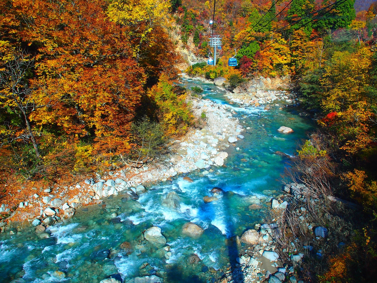 思いがけず 錦秋に染まる越後湯沢へ旅立つ 1 苗場編 紅葉のドラゴンドラ 空中散歩で田代高原へ 苗場 新潟県 の旅行記 ブログ By 紅い翼さん フォートラベル 思いがけず 錦秋に染まる越後湯沢へ旅立つ 1 苗場編 紅葉のドラゴンドラ 空中散歩で田代高原へ 苗場 新潟県 の旅行記 ブログ By 紅い翼さん フォートラベル