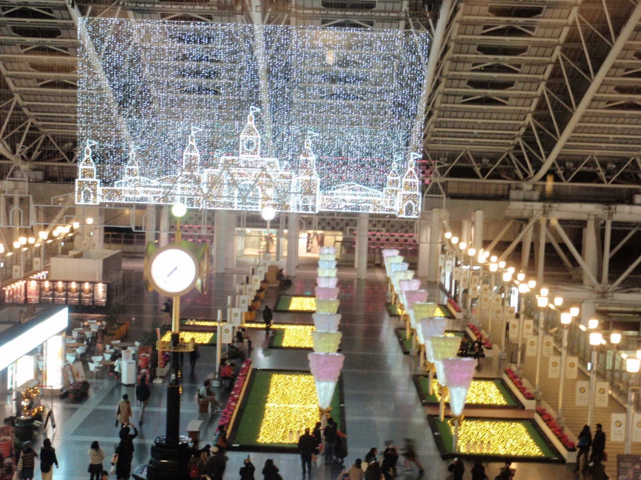 え もォ クリスマスイルミネーション 大阪駅内 時空の広場 こさんぽの薦めno2 キタ 大阪駅 梅田 大阪 の旅行記 ブログ By Pokoさん フォートラベル