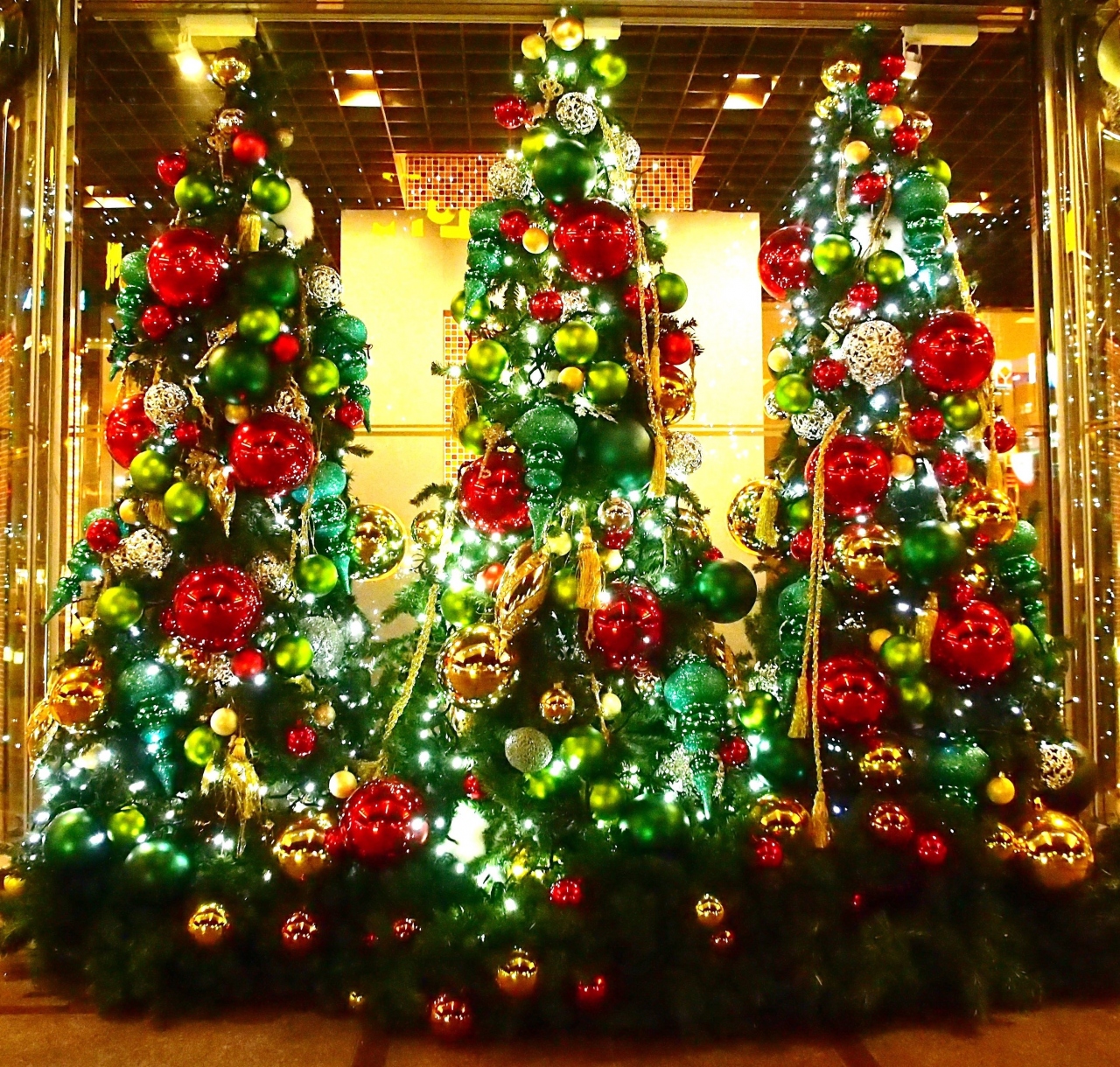 どっかにクリスマス イルミないかな イービーンズ 杜のガーデンテラス 仙台 宮城県 の旅行記 ブログ By こあひるさん フォートラベル