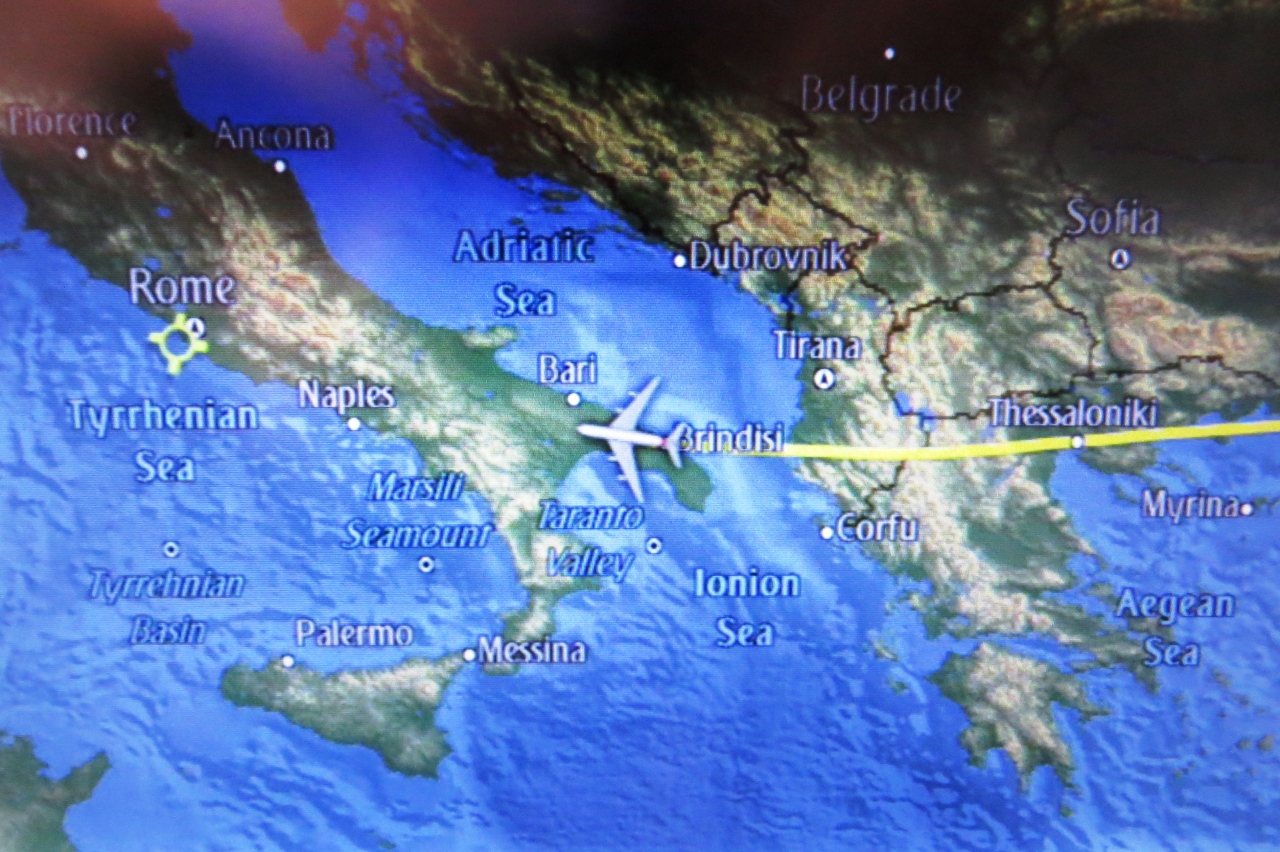 13秋 イタリア旅行記2 3 9月25日 2 ドバイからローマのフィウミチーヨ国際空港へ 陸路ナポリへ ローマ イタリア の旅行記 ブログ By 旅人のくまさんさん フォートラベル