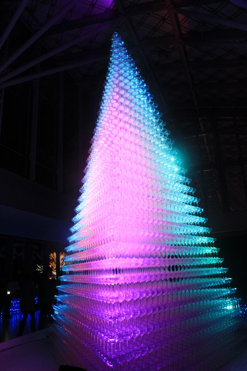 シャンパングラス7000個のクリスマスツリー 国営越後丘陵公園 ウインターイルミネーション 長岡 寺泊 新潟県 の旅行記 ブログ By あららーさん フォートラベル シャンパングラス7000個のクリスマスツリー 国営越後丘陵公園 ウインターイルミネーション 長岡 寺泊 新潟県 の旅行記 ブログ By あららーさん フォートラベル
