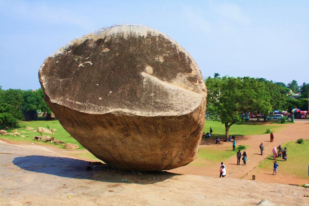 南インド タミル紀行 8 マハバリプラムの奇岩クリシュナのバターボールと海辺にたたずむ寂しき寺院 マハーバリプラム インド の旅行記 ブログ By エンリケさん フォートラベル 南インド タミル紀行 8 マハバリプラムの奇岩クリシュナのバターボールと海辺にたたずむ寂しき寺院 マハーバリプラム インド の旅行記 ブログ By エンリケさん フォートラベル