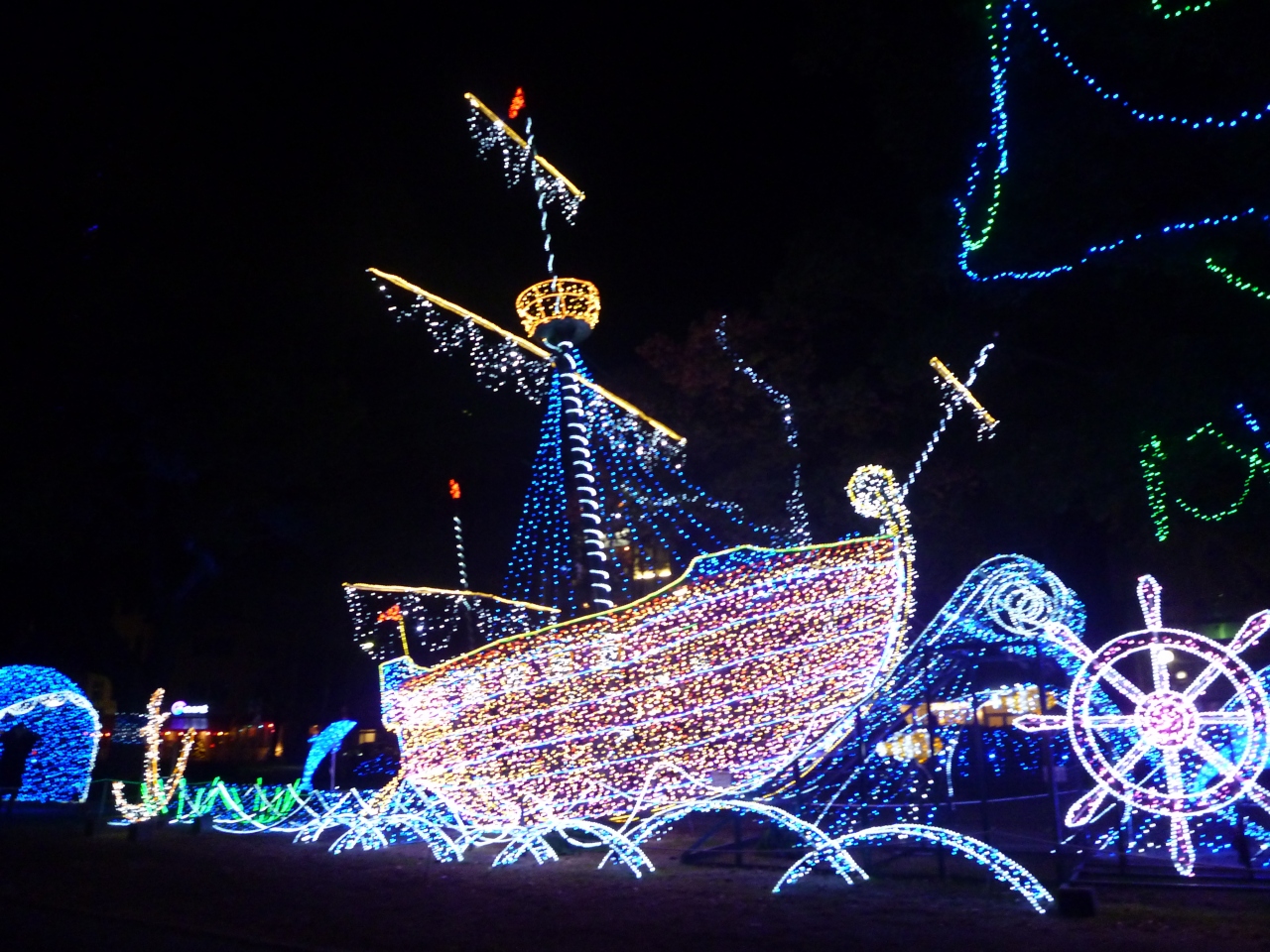 錦帯橋と宮島と広島イルミネーション 広島市 広島県 の旅行記 ブログ By ちろるさん フォートラベル