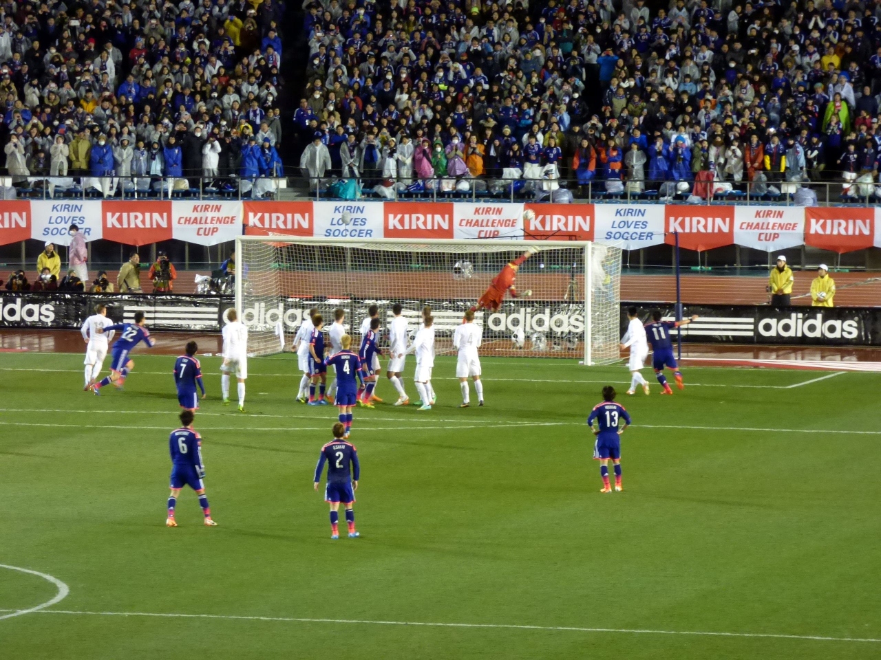 04 キリンチャレンジカップ14を観戦する東京1泊 キリンチャレンジカップ14 ありがとう国立競技場 Samurai Blue 日本代表 対ニュージーランド代表戦 後半 信濃町 千駄ヶ谷 東京 の旅行記 ブログ By ミシマさん フォートラベル 04 キリンチャレンジカップ14を観戦する東京1泊 キリンチャレンジカップ14 ありがとう国立競技場 Samurai Blue 日本代表 対ニュージーランド代表戦 後半 信濃町 千駄ヶ谷 東京 の旅行記 ブログ By ミシマさん フォートラベル