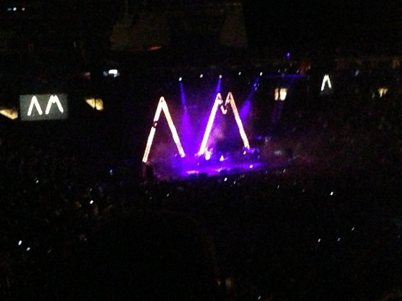 Nyへライブ観戦 7日間 その3 Arctic Monkeys Msg公演編 ニューヨーク アメリカ の旅行記 ブログ By Hiroさん フォートラベル Nyへライブ観戦 7日間 その3 Arctic Monkeys Msg公演編 ニューヨーク アメリカ の旅行記 ブログ By Hiroさん フォートラベル