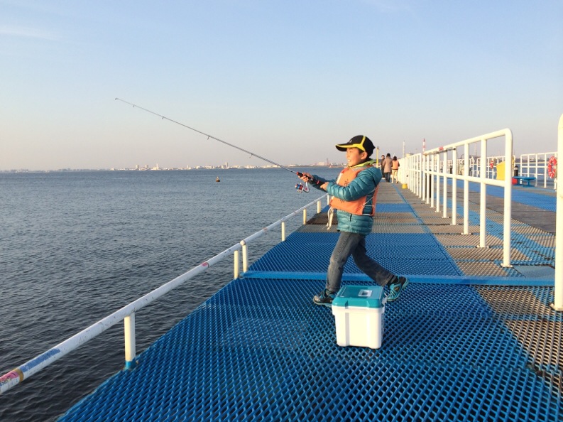 新鮮市場マルエイ海づり公園 2日連チャンで倅と海づりへ 市原 千葉県 の旅行記 ブログ By 先任搭乗員さん フォートラベル