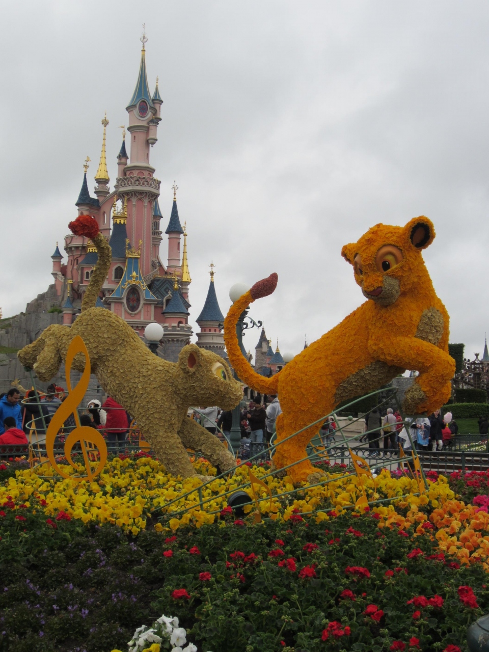 女子3人で自由旅 ディズニーランド パリとアウトレット フランス Disneyland Paris La Vallee Village France パリ フランス の旅行記 ブログ By Arさん フォートラベル