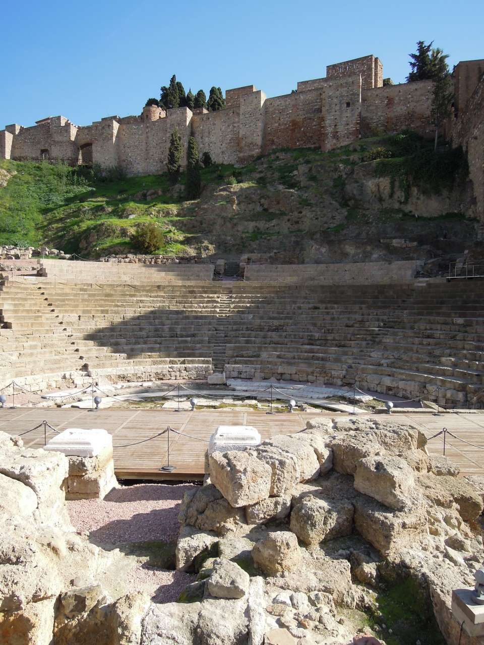 マラガ Malaga 歴史とリゾートの融合 地中海に栄えた世界最古の都市のひとつ マラガ スペイン の旅行記 ブログ By Raindanceさん フォートラベル