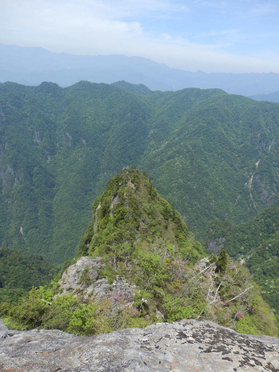 快晴の大台ヶ原山 東大台 日出ヶ岳 正木峠 大蛇ぐら シオカラ谷 百名山４７座目 大台ヶ原 上北山 奈良県 の旅行記 ブログ By どりーまーさん フォートラベル
