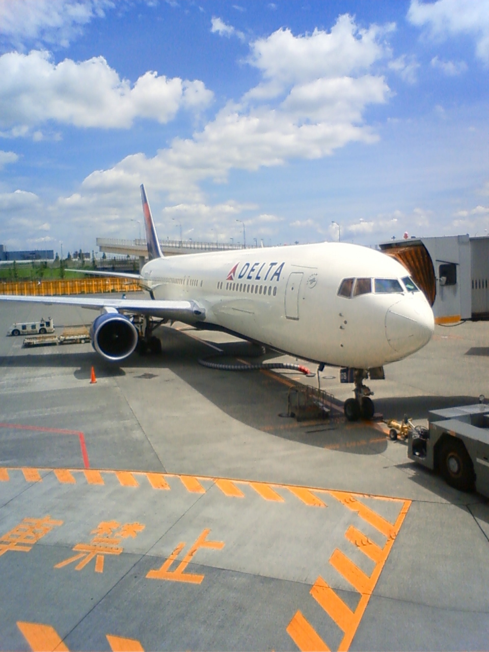グアム線デルタ航空エコノミーコンフォート ビジネス乗り比べ グアム グアム の旅行記 ブログ By Tandd22さん フォートラベル
