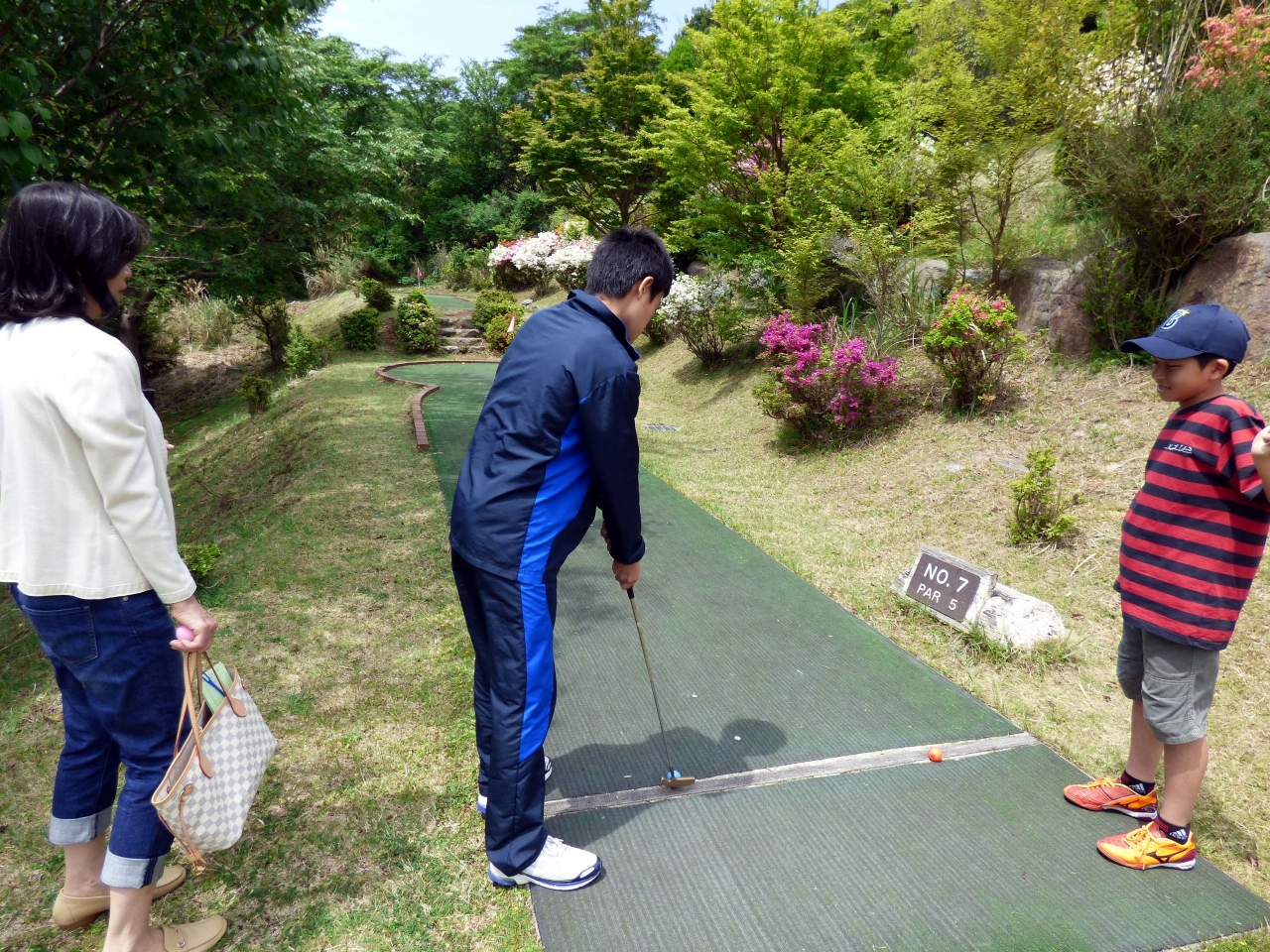 03 gw後半のホテルジャパン下田1泊 伊豆アニマルキングダムその3 スポーツゾーンのパターゴルフ プレイゾーンのバズーカ砲 稲取温泉 静岡県 の旅行記 ブログ By ミシマさん フォートラベル 03 gw後半のホテルジャパン下田1泊 伊豆アニマルキングダムその3 スポーツゾーンのパターゴルフ プレイゾーンのバズーカ砲 稲取温泉 静岡県 の旅行記 ブログ By ミシマさん フォートラベル
