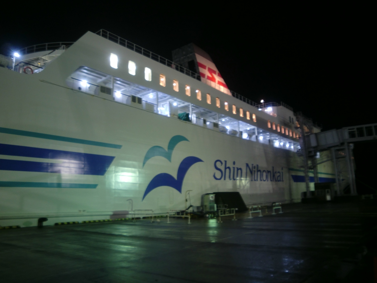 新日本海フェリー すずらん 敦賀 苫小牧 あかしあ 小樽 舞鶴 乗り比べ すずらん 編 敦賀 福井県 の旅行記 ブログ By 花くらげさん フォートラベル