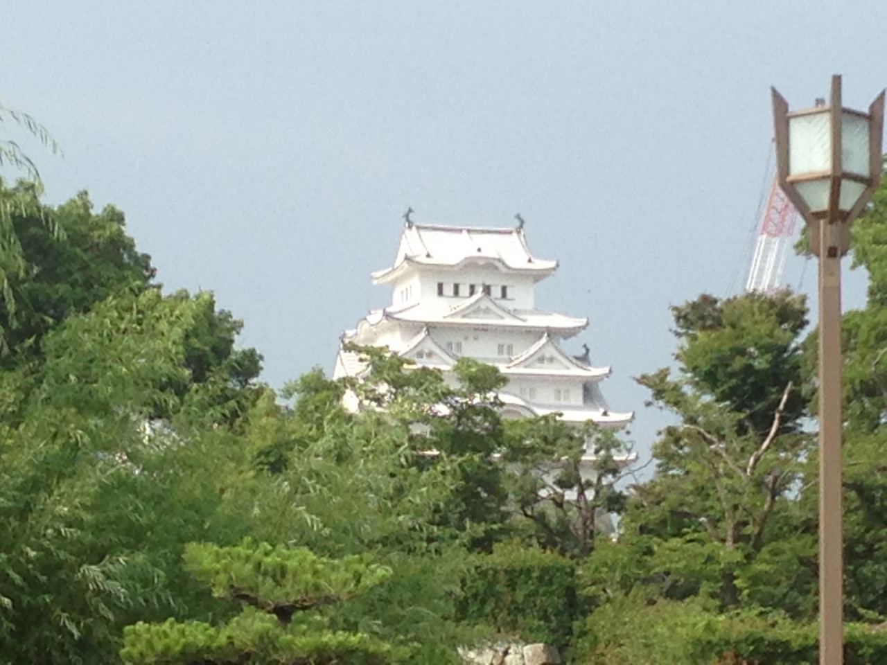 14年6月 この白い 白すぎる姫路城 白すぎて迫力があるの 無いの ロケ地として良く使用される好古園 へ 姫路 兵庫県 の旅行記 ブログ By Maririさん フォートラベル