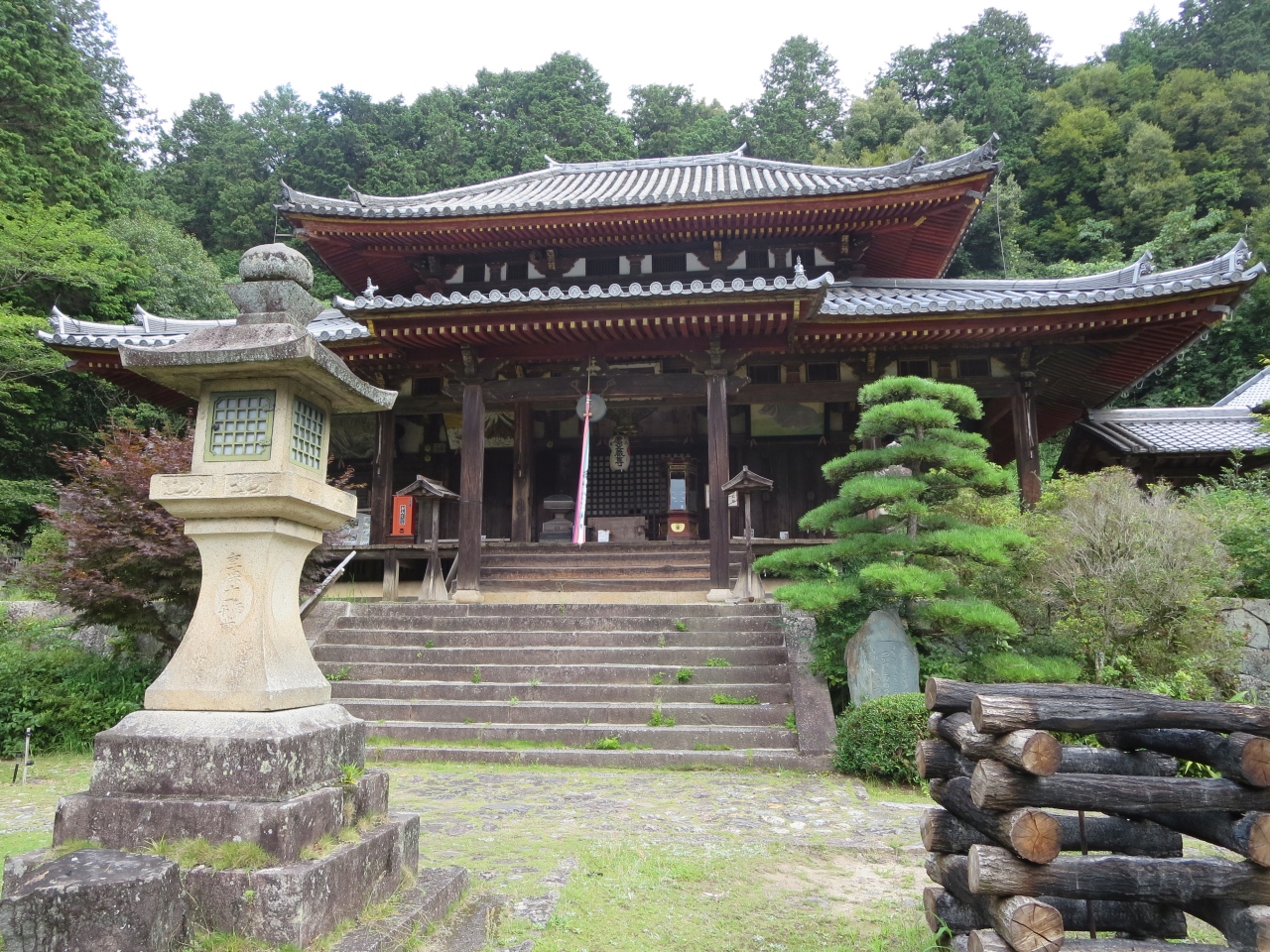 家族で行く弘仁寺 大安寺 八幡神社 元石清水八幡宮 暗すぎて見えないお顔を必死で見る 奈良市 奈良県 の旅行記 ブログ By ガブリエラさん フォートラベル