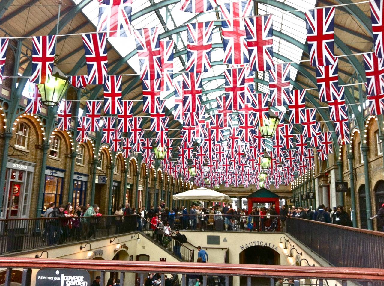 ヨーロッパ放浪記 ロンドン街歩き 女王戴冠60周年 ロンドン イギリス の旅行記 ブログ By ひよこあらさん フォートラベル ヨーロッパ放浪記 ロンドン街歩き 女王戴冠60周年 ロンドン イギリス の旅行記 ブログ By ひよこあらさん フォートラベル