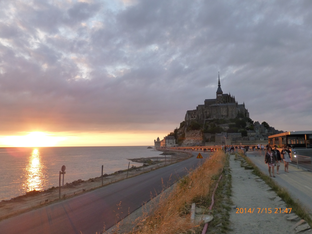 南イタリア モンサンミッシェル パリ 8日間 7月15日 モンサンミッシェル フランス の旅行記 ブログ By Makoさん フォートラベル